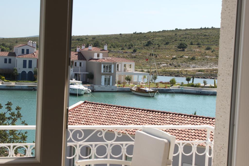 אלאקאטי Port Villa Deniz חדר תמונה